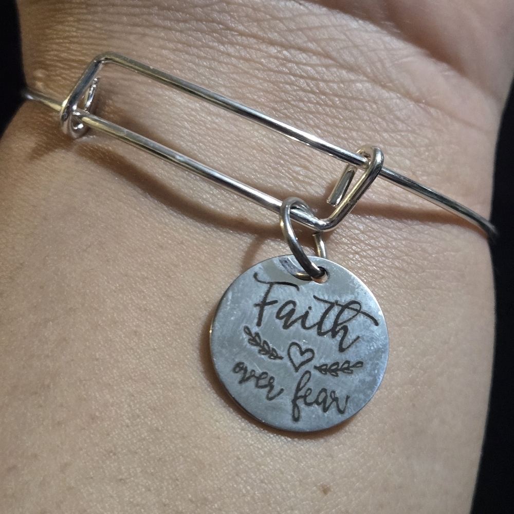 Silver Bangle Bracelet with 'Faith Over Fear' Charm